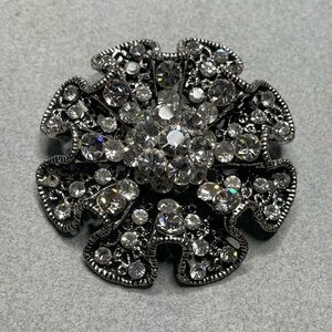 Large 2.5” Round Ribbon Ruffle Domed Rhinestone Brooch Unmarked Silver Tone